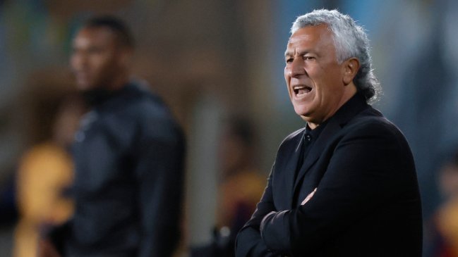 Gorosito explicó incidente que ocurrió camino a camarines tras caída ante la U