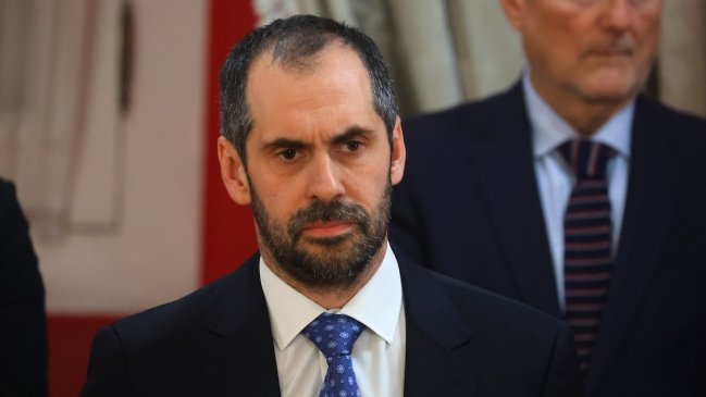 Grau a responde críticas de Matthei y llama a debatir el Presupuesto 2026 