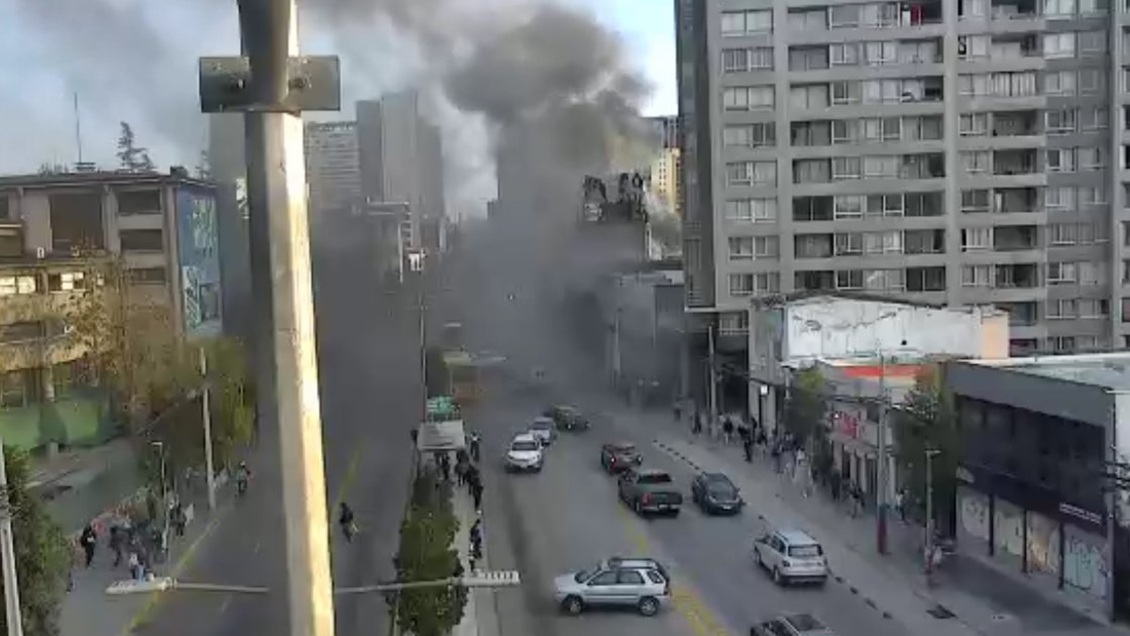 Gran incendio en Independencia: heridas, pérdidas y un barrio en jaque
