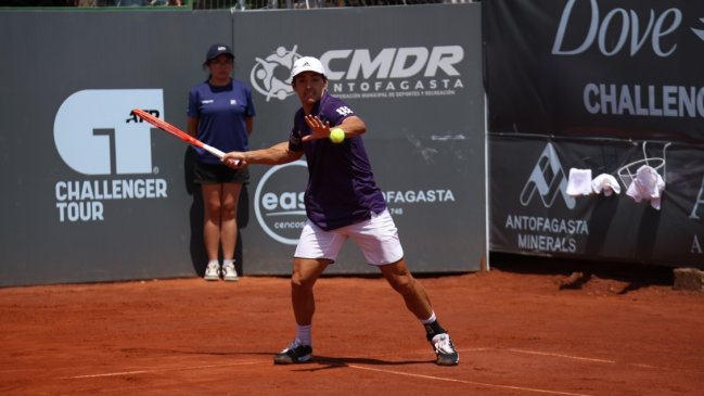 Cristian Garin se sobrepuso a dudas iniciales para avanzar en Antofagasta