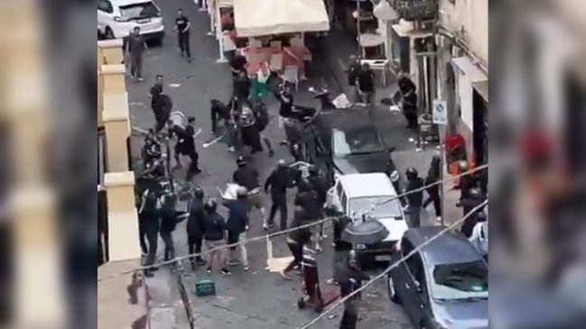 [VIDEOS] Hinchas de Napoli y Sporting Lisboa se enfrentaron antes del partido de Champions