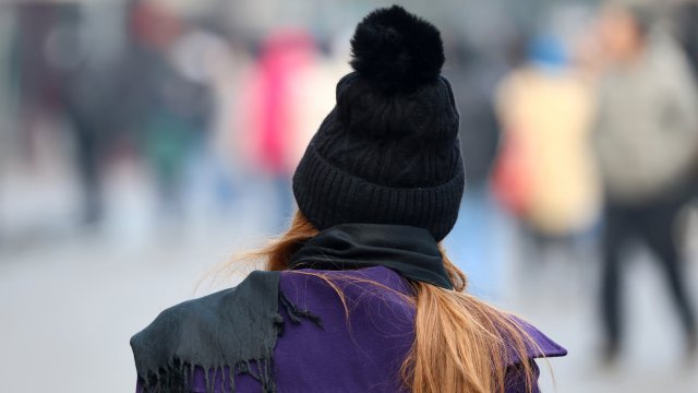 No se descartan las lluvias: El frío vuelve a Santiago este fin de semana