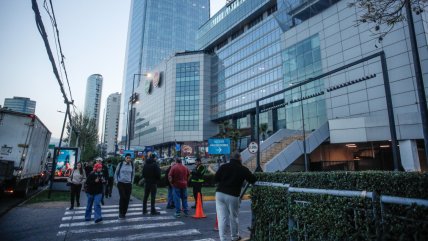   Costanera Center reabrió parcialmente tras incendio 