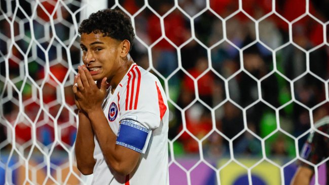 [VIDEO] Rossel se perdió la primera que tuvo La Roja ante México en octavos del Mundial