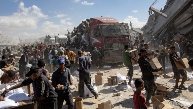Alto al fuego: Comenzó la entrada de ayuda humanitaria desde Egipto a Gaza