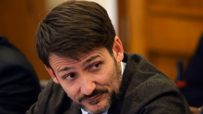 Pardow: Cambio metodológico permitirá bajas promedio de 2% en cuentas de luz