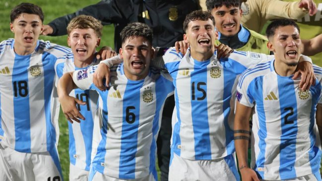 [VIDEO] El chascarro de Claudio Palma en el Argentina vs. Colombia del Mundial sub 20