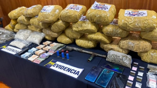 Cae banda narco que operaba en Lo Prado: Se les incautó más de 30 kilos de droga