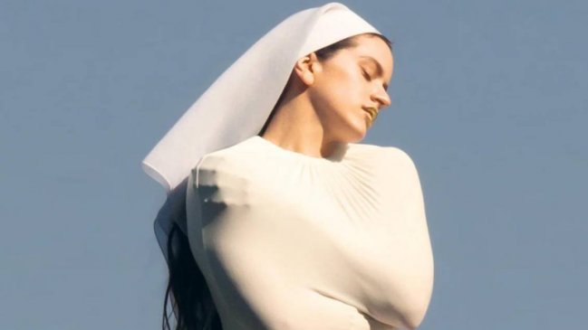 Rosalía se toma las calles de Madrid para anunciar nuevo álbum 