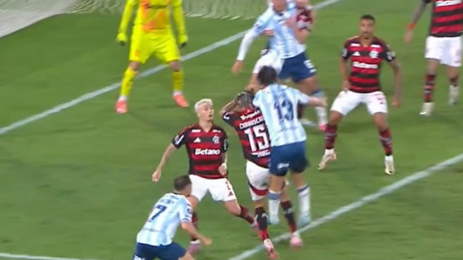 [VIDEO] El gol anulado que impidió la ventaja de Racing ante Flamengo en semis de Libertadores