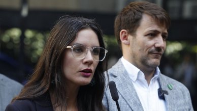 "No se justifica": Vallejo rechaza AC contra exministro Pardow por cobros extras de la luz