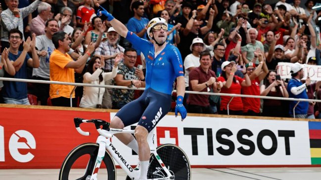 El italiano Viviani se retira como campeón con el título de eliminación en Santiago