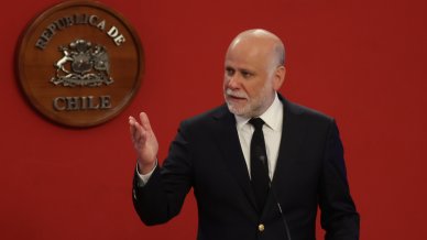 Elizalde: Dichos de Paulsen sobre "atorrantes" tienen una "clara connotación clasista"