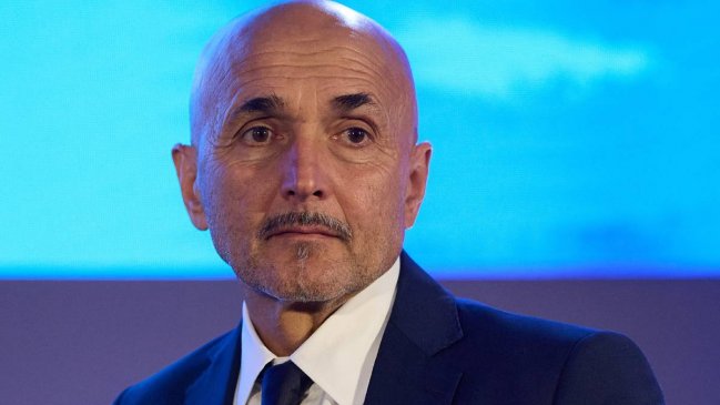 Spalletti llegó a Turín para firmar como nuevo entrenador de Juventus