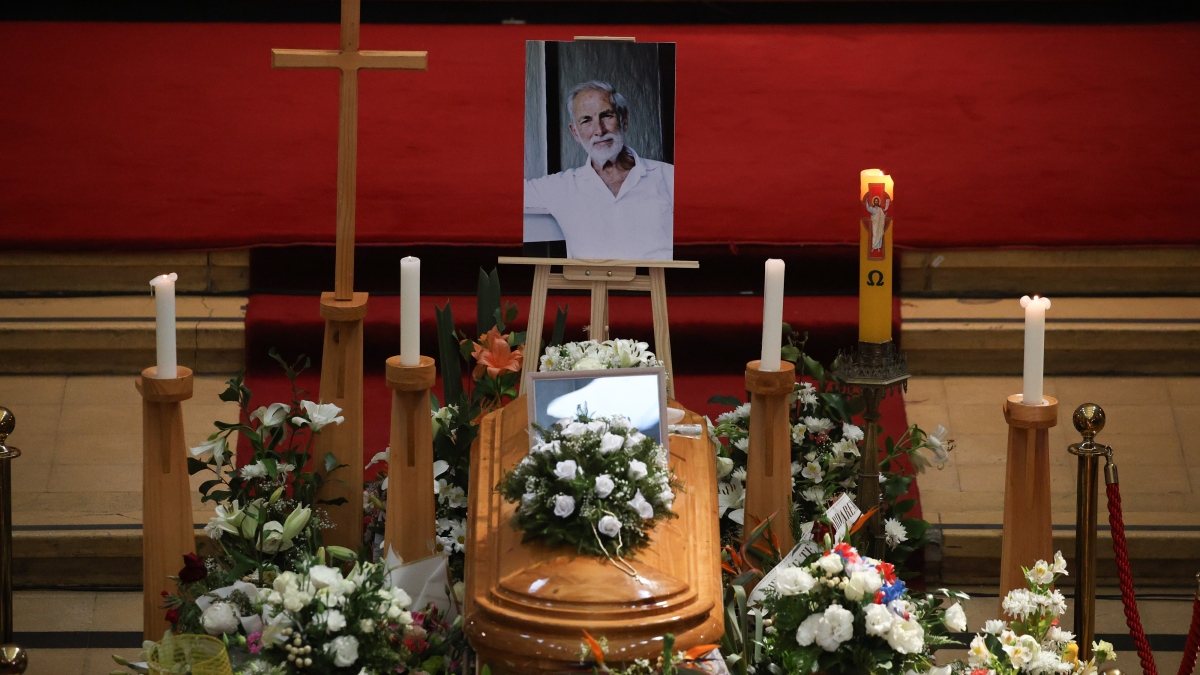 Fallece Héctor Noguera: el adiós de un ícono del teatro chileno y la fractura en la memoria cultural nacional