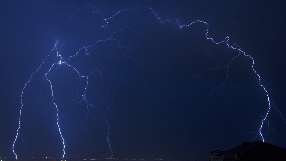 Tormentas eléctricas en la zona central: un fenómeno que puso a prueba la preparación y la gestión regional