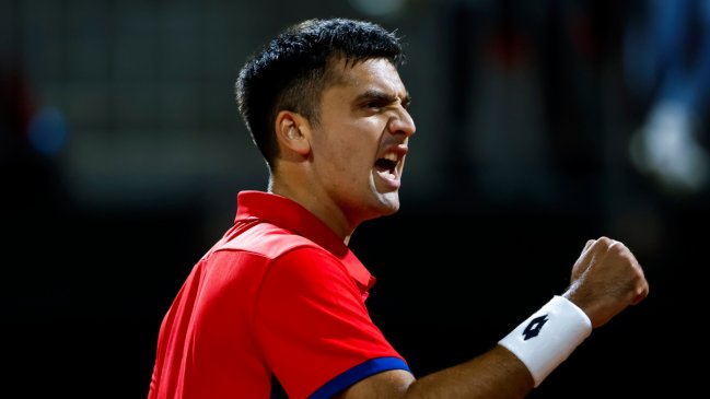 Tomás Barrios debutó con un sufrido triunfo en el Challenger de Lima II