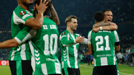   Betis de Pellegrini puso fin al invicto de Lyon y escaló en la Europa League 