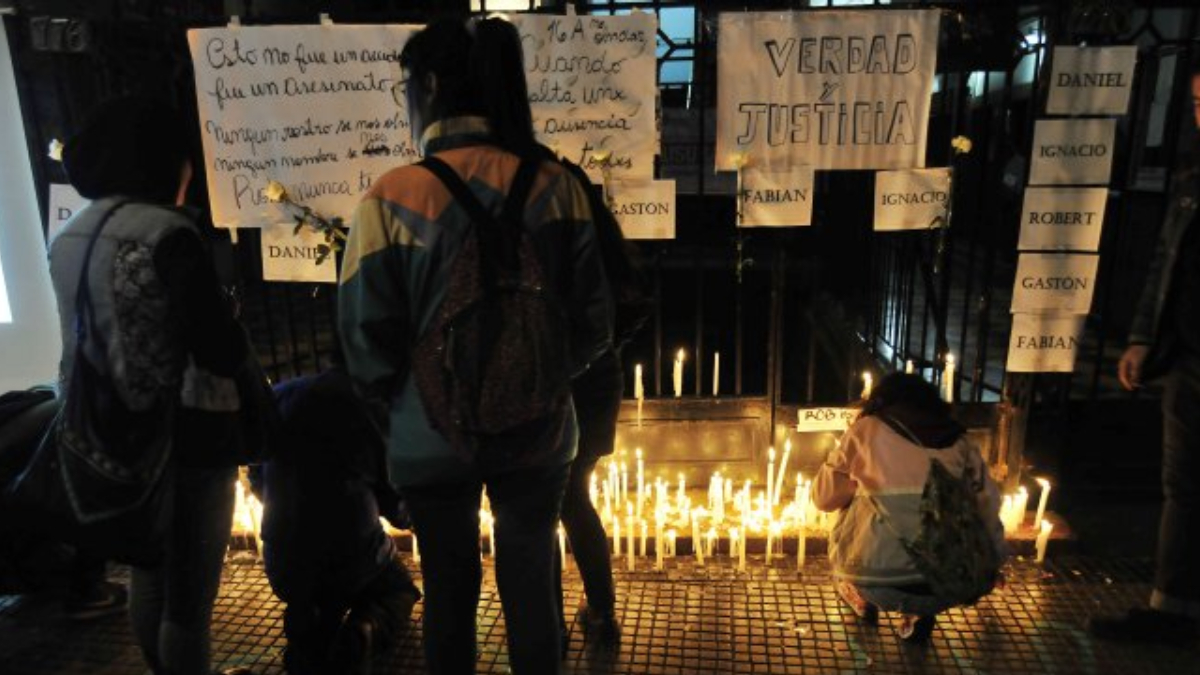 Corte confirma rechazo a demanda por tragedia en show punk de 2015