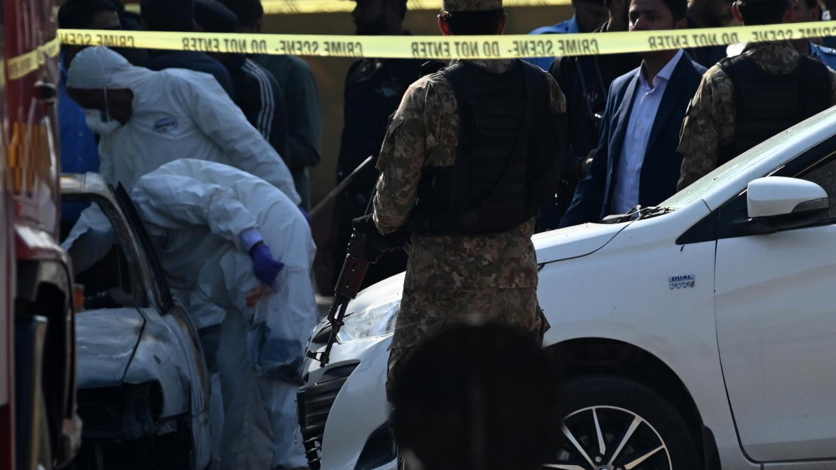 Ataque suicida en Pakistán: doce muertos y la sombra del conflicto regional