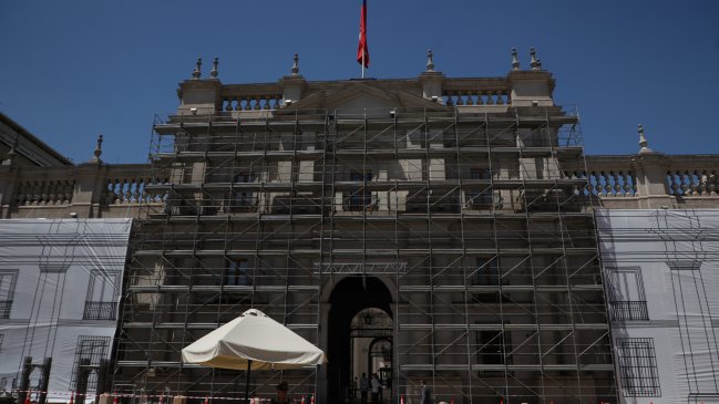 Municipio de Santiago paralizó la remodelación del Palacio de La Moneda