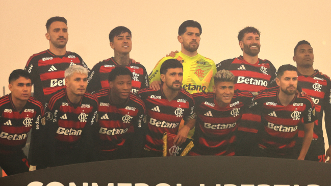 Erick Pulgar evidenció su buen nivel en goleada de Flamengo ante Recife