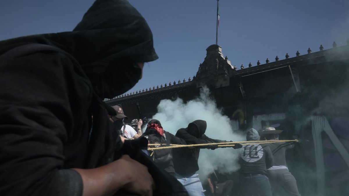 Sheinbaum pidió investigar a 