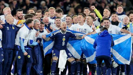   Con gol de mitad de cancha en el final: Escocia clasificó al Mundial tras épico triunfo ante Dinamarca 