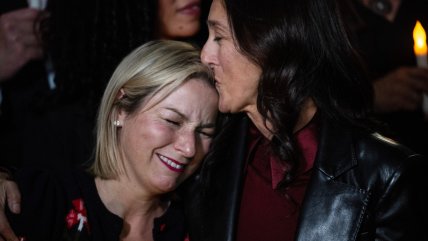   Víctimas de Epstein: 