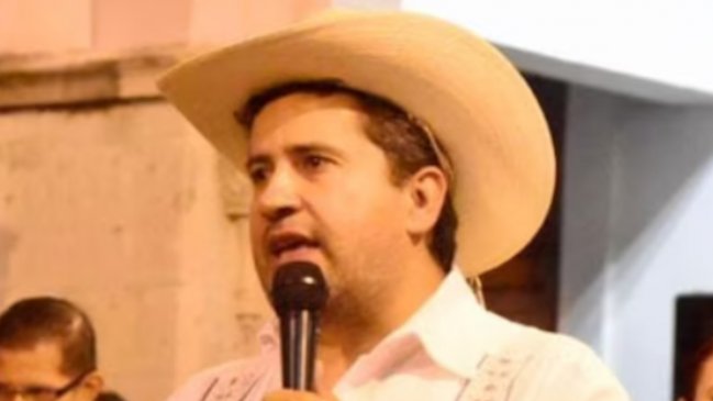 Detienen a siete escoltas del alcalde mexicano asesinado en el Día de Muertos