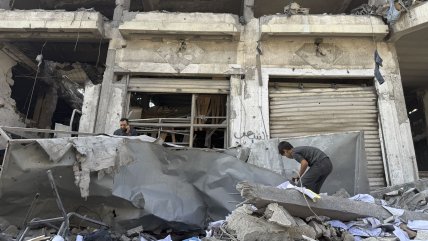  Al menos 22 muertos en oleada de bombardeos israelíes en toda Gaza  