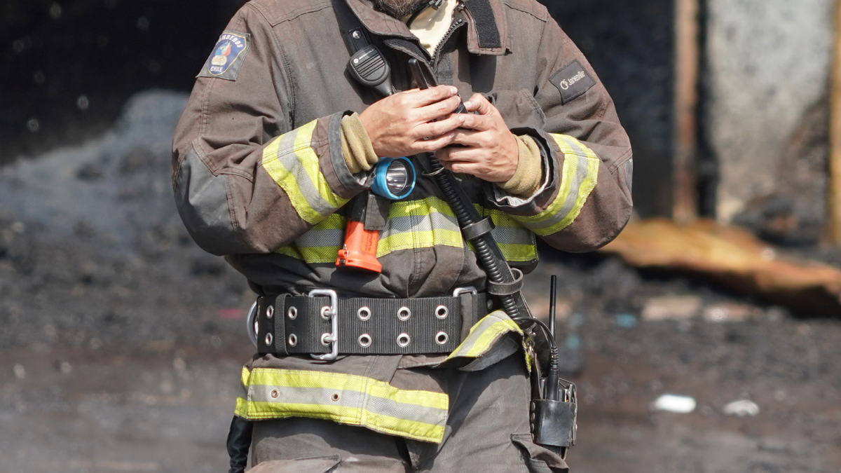 Violencia y abandono en Cerro Navia: el incendio que expone la crisis de seguridad y comunidad