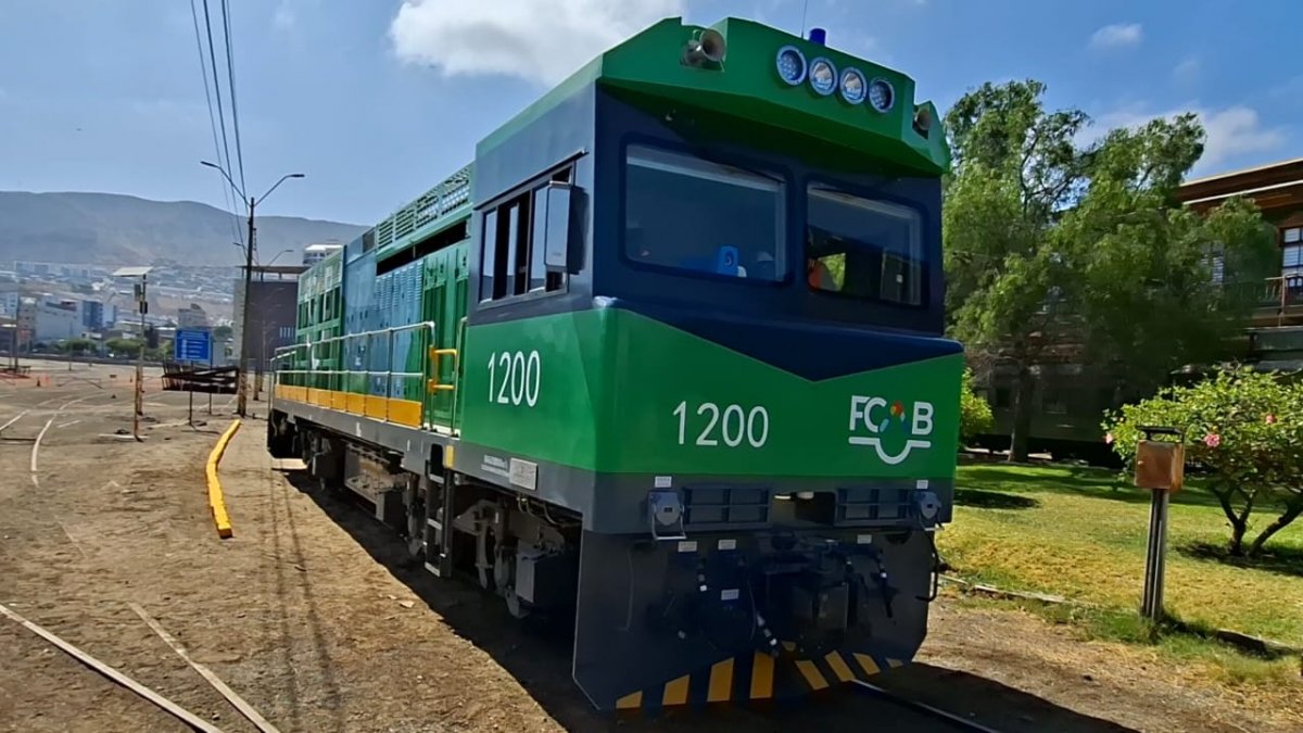 Antofagasta marca un hito con locomotora de hidrógeno verde en Latinoamérica