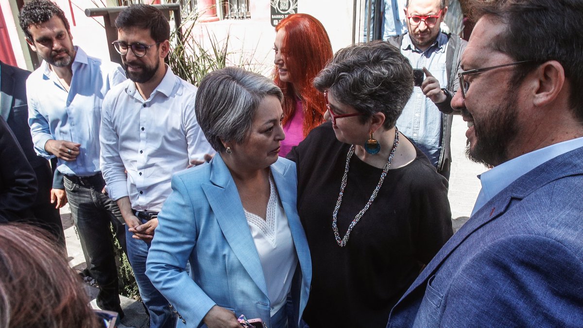 Ausencia de José Antonio Kast en debates profundiza grieta electoral: ¿Estrategia o debilitamiento político?