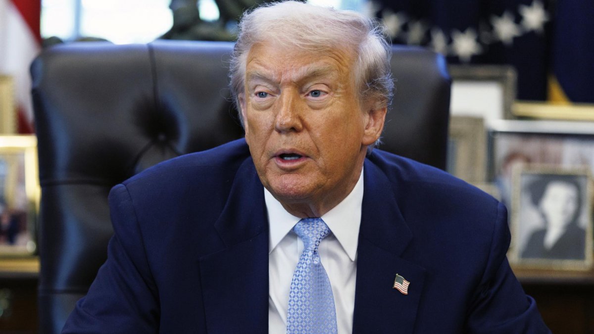 El 80% de los latinos desaprueba a Trump y el 71% critica sus deportaciones: Un rechazo que redefine el mapa político estadounidense