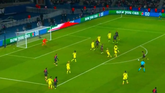 [VIDEO] De primera al ángulo: El espectacular golazo de Vitinha para PSG ante Tottenham