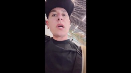 Reguetonero Coscullea no pudo entrar a Chile y apuntó a 