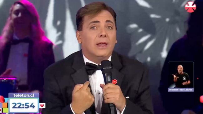 Cristián Castro inauguró la Teletón 2025 con un show cargado de hits