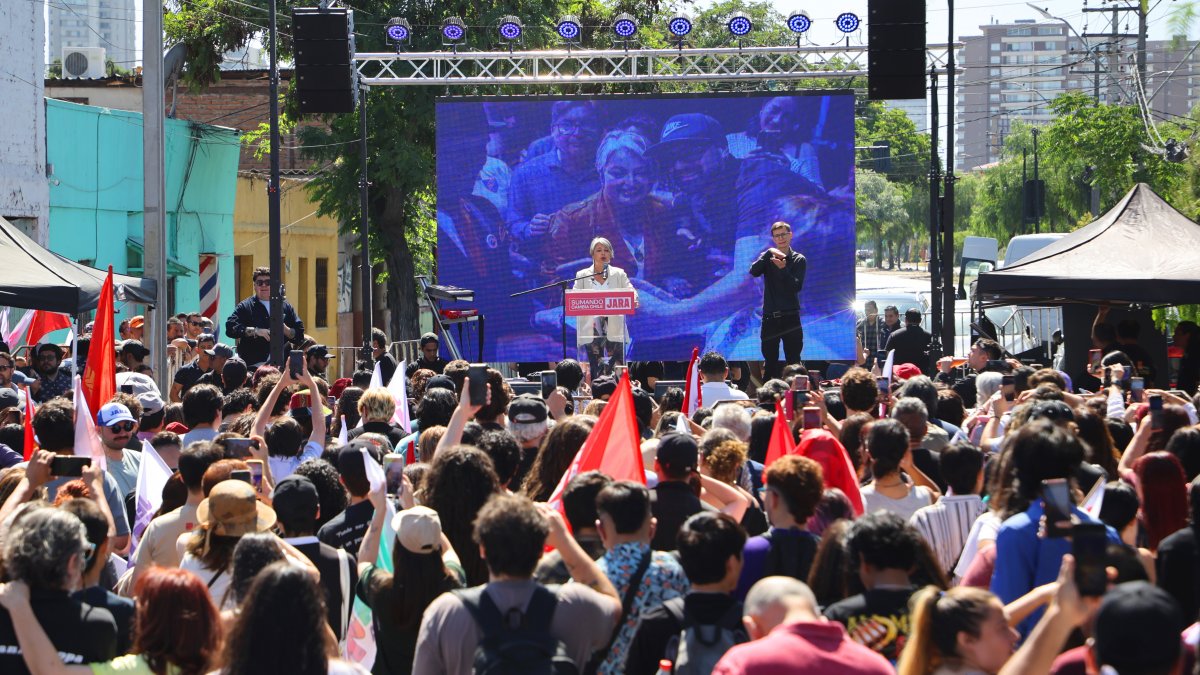Jara enfoca la recta final y remarca: 