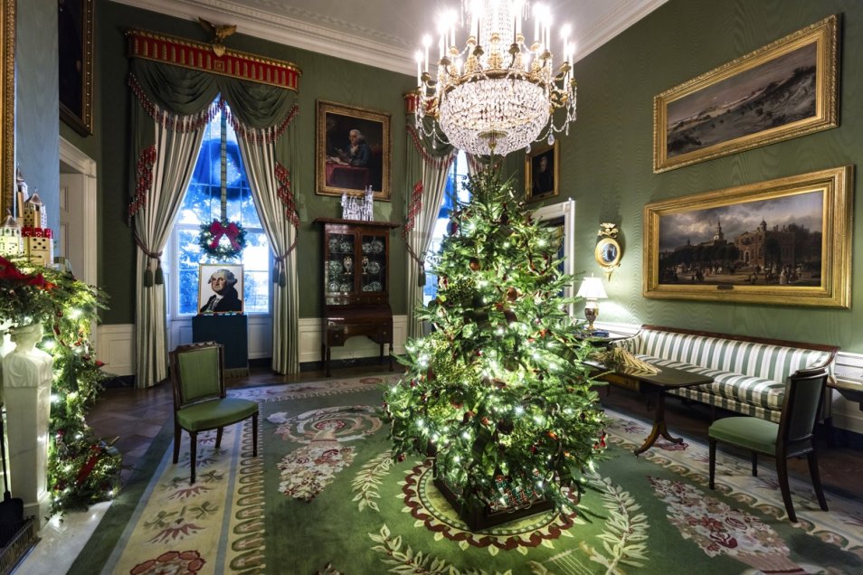 La Casa Blanca se ambienta para Navidad con alusión a los 250 años de la independencia