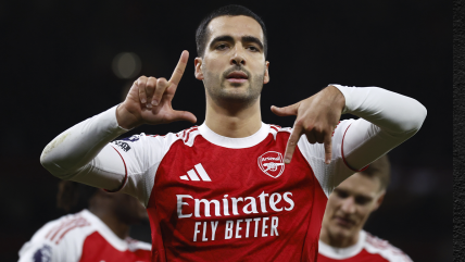   Arsenal volvió a los triunfos ante Brentford para seguir en la cima de la Premier League 