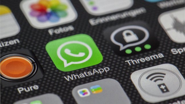 Comisión Europea investiga a Meta por su política de acceso a la IA en WhatsApp