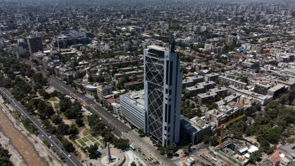   Controlador de Claro avanzará en la compra de Telefónica Chile, sin Entel 