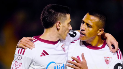   Sevilla contó con Alexis en ajustado triunfo sobre equipo de cuarta división en la Copa del Rey 