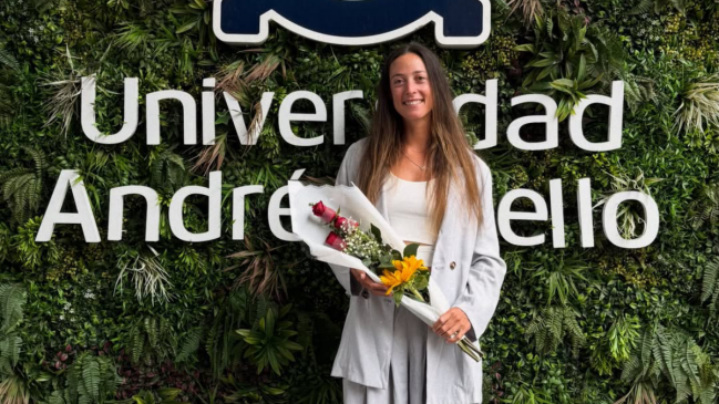 Antonia Abraham compartió su felicidad tras finalizar con éxito su carrera universitaria