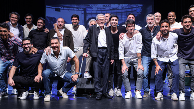 Uruguay rindió homenaje a "El Maestro" Tabárez y a su cuerpo técnico