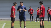 Iván Zamorano visitó a La Roja sub 16 en la antesala de la Copa UC