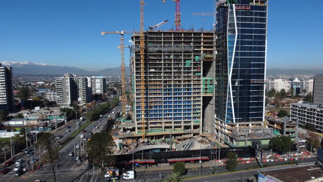 Gremios industriales saludan a Kast por su triunfo en la presidencial