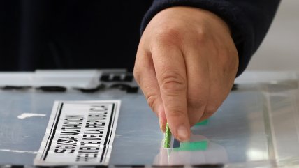   Carabineros: Las personas pueden excusarse de votar hasta las 23:59 horas de esta jornada 