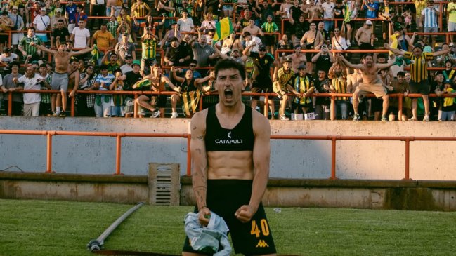 Justo Giani arribó a Chile para sumarse a Universidad Católica